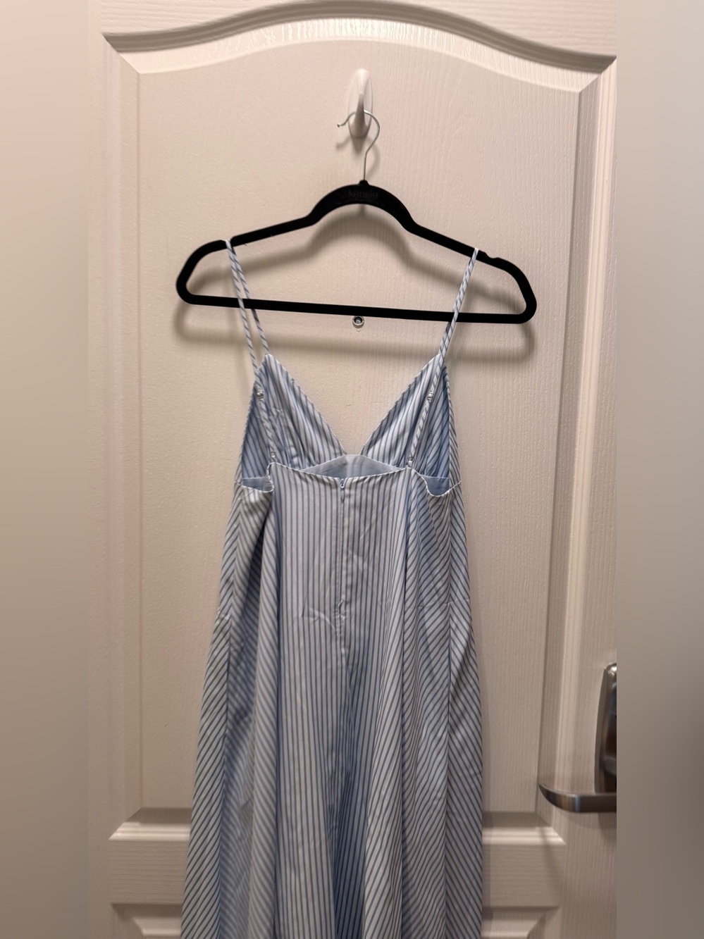 NIA Alessia Light Blue Striped Spaghetti‑Strap Midi Dress Size S NWT - Picture 4 of 5